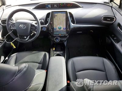 Zdjęcie 8 z 12 samochodu: 2020 TOYOTA PRIUS PRIME LIMITED VIN:JTDKARFP2L3133165 - miniatura