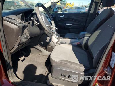 Zdjęcie 7 z 13 samochodu: 2014 FORD ESCAPE SE VIN:1FMCU9G9XEUA94085 - miniatura