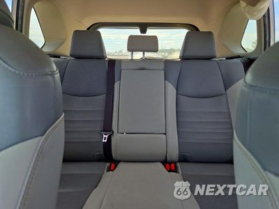Zdjęcie 10 z 13 samochodu: 2019 TOYOTA RAV4 LIMITED VIN:JTMY1RFV2KD010564 - miniatura