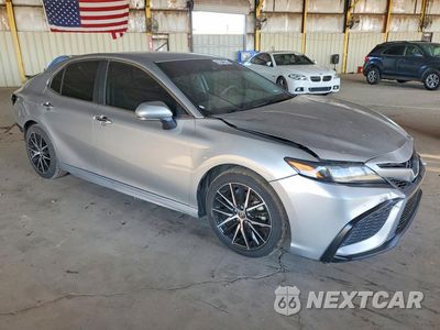 Czwarte zdjęcie samochodu z boku: 2024 TOYOTA CAMRY SE VIN:4T1G11AK6RU238843 - miniatura