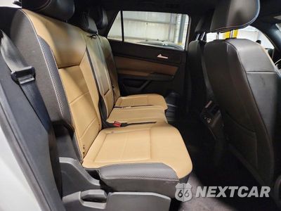 Zdjęcie 11 z 13 samochodu: 2022 VOLKSWAGEN ATLAS CROSS SPORT SEL R-LINE VIN:1V2AE2CA4NC223670 - miniatura