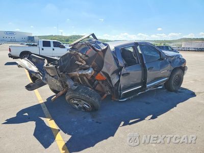 Trzecie zdjęcie samochodu z tyłu: 2004 DODGE RAM 1500 ST VIN:1D7HU18D74S671377 - miniatura