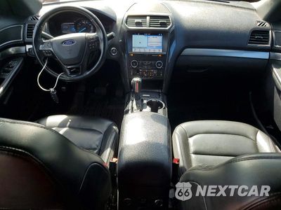 Zdjęcie 8 z 13 samochodu: 2019 FORD EXPLORER XLT VIN:1FM5K8D81KGA44044 - miniatura