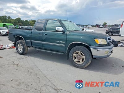 Czwarte zdjęcie samochodu z boku: 2000 TOYOTA TUNDRA SR5 VIN:5TBBT4413YS032923 - miniatura