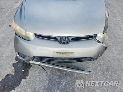 Zdjęcie 11 z 13 samochodu: 2008 HONDA CIVIC LX VIN:2HGFG12658H550462 - miniatura
