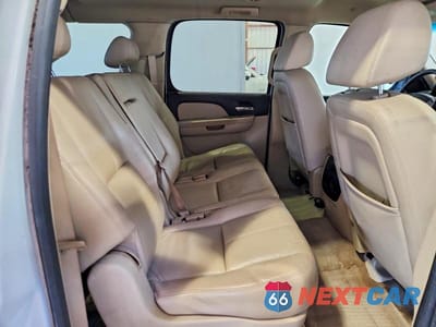 Zdjęcie 11 z 13 samochodu: 2008 CHEVROLET SUBURBAN K1500 LS VIN:1GNFK16358J126105 - miniatura