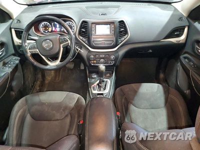 Zdjęcie 8 z 13 samochodu: 2015 JEEP CHEROKEE LATITUDE VIN:1C4PJMCS2FW672518 - miniatura