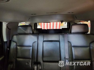 Zdjęcie 10 z 13 samochodu: 2017 GMC YUKON SLT VIN:1GKS2BKC3HR241827 - miniatura