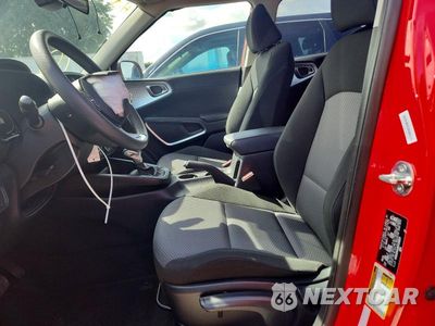 Zdjęcie 7 z 13 samochodu: 2024 KIA SOUL LX VIN:KNDJ23AU5R7238531 - miniatura