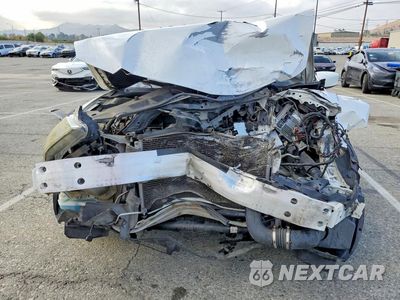 Piąte zdjęcie samochodu w środku: 2017 ACURA ILX PREMIUM VIN:19UDE2F83HA003722 - miniatura