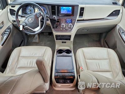 Zdjęcie 8 z 13 samochodu: 2015 TOYOTA SIENNA XLE PREMIUM 7-PASSENGER VIN:5TDDK3DC0FS109839 - miniatura