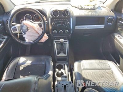 Zdjęcie 8 z 13 samochodu: 2016 JEEP COMPASS LATITUDE VIN:1C4NJCEA3GD773683 - miniatura