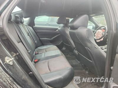 Zdjęcie 10 z 13 samochodu: 2018 HONDA ACCORD SPORT VIN:1HGCV2E3XJA020430 - miniatura