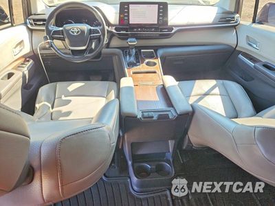 Zdjęcie 8 z 13 samochodu: 2022 TOYOTA SIENNA XLE VIN:5TDYRKEC9NS083519 - miniatura