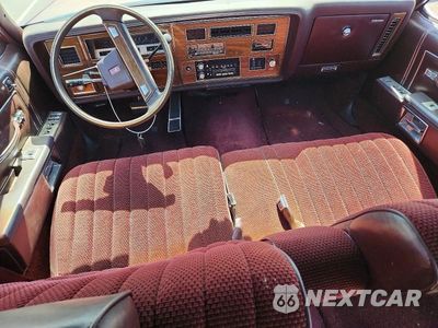 Zdjęcie 8 z 12 samochodu: 1989 OLDSMOBILE CUSTOM CRUISER VIN:1G3BP81Y9KR303588 - miniatura