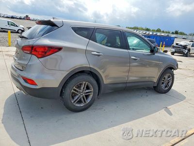 Trzecie zdjęcie samochodu z tyłu: 2017 HYUNDAI SANTA FE SPORT 2.4L VIN:5NMZT3LB2HH020906 - miniatura