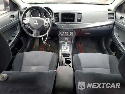 Zdjęcie 8 z 13 samochodu: 2010 MITSUBISHI LANCER GTS VIN:JA32X8HW4AU019364 - miniatura
