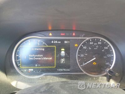 Zdjęcie 9 z 13 samochodu: 2019 NISSAN KICKS SR VIN:3N1CP5CU4KL513720 - miniatura