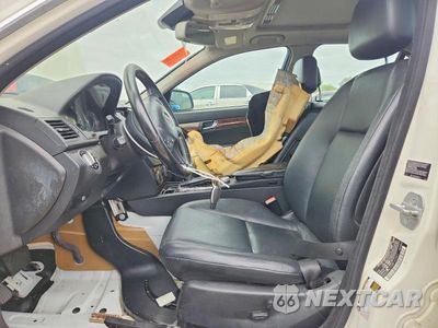 Zdjęcie 7 z 12 samochodu: 2008 MERCEDES-BENZ C 300 4MATIC VIN:WDDGF81X08F167321 - miniatura