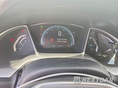 Zdjęcie 9 z 12 samochodu: 2018 HONDA CIVIC EX VIN:19XFC2F78JE024525 - miniatura