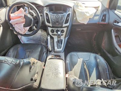 Zdjęcie 8 z 14 samochodu: 2013 FORD FOCUS SE VIN:1FADP3F24DL245059 - miniatura