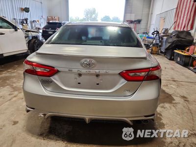 Zdjęcie 6 z 12 samochodu: 2018 TOYOTA CAMRY SE VIN:4T1B11HK3JU071975 - miniatura