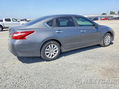 Trzecie zdjęcie samochodu z tyłu: 2017 NISSAN ALTIMA 2.5 S VIN:1N4AL3AP0HN318505 - miniatura