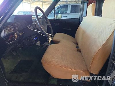 Zdjęcie 7 z 12 samochodu: 1985 TOYOTA PICKUP XTRACAB RN56 DLX VIN:JT4RN56D4F5043588 - miniatura