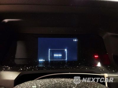 Zdjęcie 9 z 12 samochodu: 2025 TOYOTA TACOMA SR5 VIN:3TMLB5JN1SM115043 - miniatura