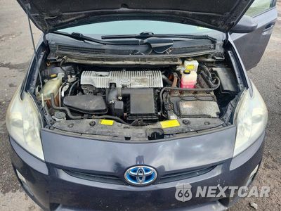 Zdjęcie 11 z 12 samochodu: 2011 TOYOTA PRIUS FOUR VIN:JTDKN3DU0B5302886 - miniatura
