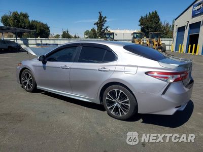 Drugie zdjęcie samochodu z przodu: 2018 TOYOTA CAMRY SE VIN:4T1B11HK9JU104820 - miniatura