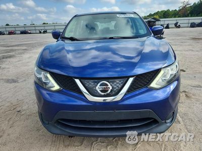 Piąte zdjęcie samochodu w środku: 2018 NISSAN ROGUE SPORT S VIN:JN1BJ1CR8JW256765 - miniatura