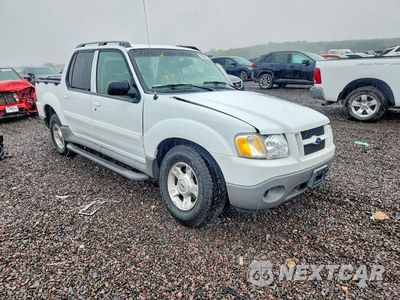 Czwarte zdjęcie samochodu z boku: 2003 FORD EXPLORER SPORT TRAC VIN:1FMZU67EX3UC14437 - miniatura
