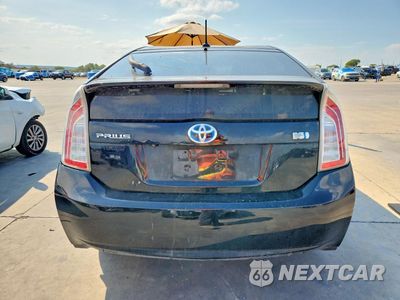 Zdjęcie 6 z 12 samochodu: 2013 TOYOTA PRIUS THREE VIN:JTDKN3DU3D5565165 - miniatura
