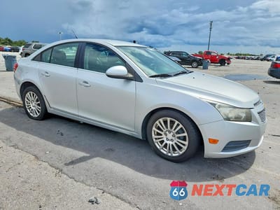 Czwarte zdjęcie samochodu z boku: 2012 CHEVROLET CRUZE ECO VIN:1G1PJ5SC4C7366144 - miniatura