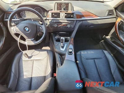 Zdjęcie 8 z 12 samochodu: 2013 BMW 328 I VIN:WBA3A5C55DF359052 - miniatura