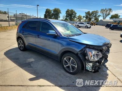Czwarte zdjęcie samochodu z boku: 2024 KIA NIRO EX VIN:KNDCR3LE7R5176698 - miniatura