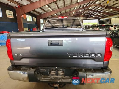 Zdjęcie 6 z 12 samochodu: 2017 TOYOTA TUNDRA SR5 VIN:5TFUM5F16HX070432 - miniatura