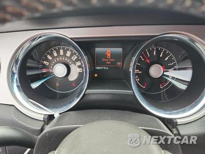 Zdjęcie 9 z 12 samochodu: 2014 FORD MUSTANG VIN:1ZVBP8AM2E5224379 - miniatura