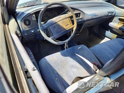 Zdjęcie 8 z 12 samochodu: 1992 FORD TAURUS GL VIN:1FACP52UXNA112365 - miniatura