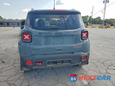 Zdjęcie 6 z 12 samochodu: 2018 JEEP RENEGADE TRAILHAWK VIN:ZACCJBCB5JPH94282 - miniatura