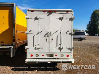 Zdjęcie 6 z 13 samochodu: 2007 FREIGHTLINER MT45 CHASSIS DELIVERY TRUCK VIN:4UZAANBW87CX54039 - miniatura