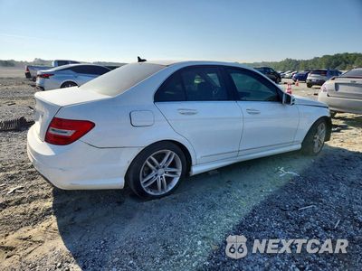 Trzecie zdjęcie samochodu z tyłu: 2014 MERCEDES-BENZ C 250 VIN:WDDGF4HB4EA965994 - miniatura