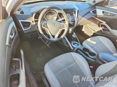 Zdjęcie 8 z 12 samochodu: 2013 HYUNDAI VELOSTER BASE VIN:KMHTC6AD9DU117062 - miniatura