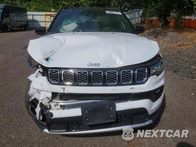Piąte zdjęcie samochodu w środku: 2025 JEEP COMPASS LIMITED VIN:3C4NJDCNXST623004 - miniatura