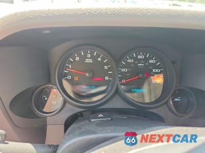 Zdjęcie 9 z 12 samochodu: 2011 CHEVROLET SILVERADO K1500 LS VIN:3GCPKREA0BG355215 - miniatura