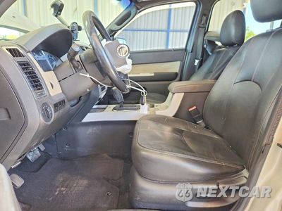 Zdjęcie 7 z 12 samochodu: 2009 MERCURY MARINER VIN:4M2CU81G29KJ16548 - miniatura