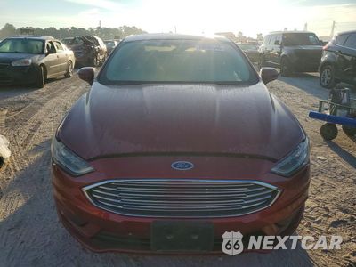 Piąte zdjęcie samochodu w środku: 2017 FORD FUSION S VIN:3FA6P0G77HR397233 - miniatura