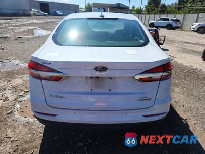Zdjęcie 6 z 12 samochodu: 2019 FORD FUSION SE VIN:3FA6P0LU0KR188726 - miniatura