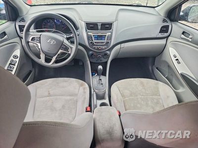 Zdjęcie 8 z 12 samochodu: 2017 HYUNDAI ACCENT VALUE EDITION VIN:KMHCT4AE5HU336149 - miniatura